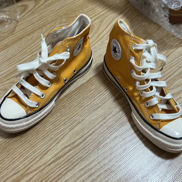 brand new Converse 1970s yellow canvas shoes size6 - Picture 4 of 4